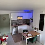Eden Spa, Bien Etre , Patio De Standing Barbecue - Tv Xl Cinesport, Lit Q-size, Wifi, P-gratuit En