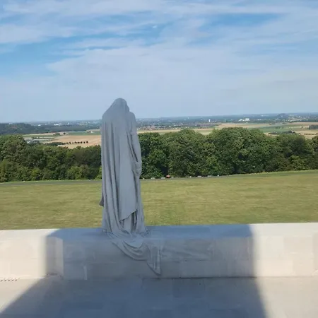 Hotel apartamentowy Eden Spa, Bien Etre , Patio De Standing Barbecue - Tv Xl Cinesport, Lit Q-size, Wifi, P-gratuit En 4*