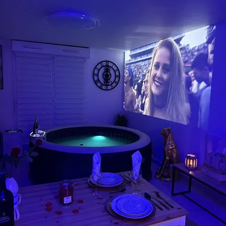 شقة فندقية Eden Spa, Bien Etre , Patio De Standing Barbecue - Tv Xl Cinesport, Lit Q-size, Wifi, P-gratuit En 4*