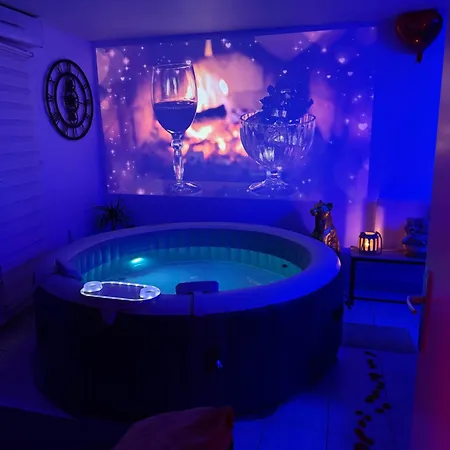 Aparthotel Eden Spa, Bien , Patio De Standing Barbecue - Tv Xl Cinésport, Lit Q-size, Wifi, P-gratuit En Résidence