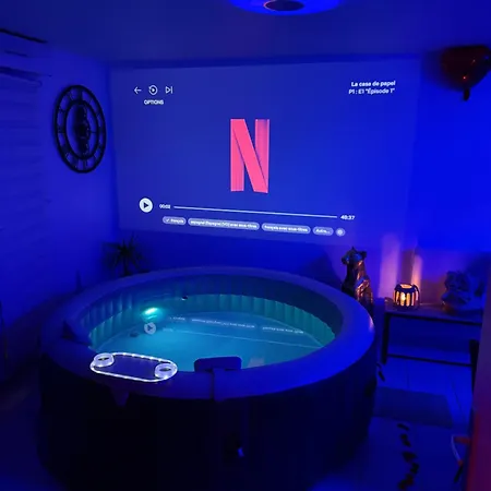 Eden Spa, Bien , Patio De Standing Barbecue - Tv Xl Cinésport, Lit Q-size, Wifi, P-gratuit En Résidence Aparthotel Avion