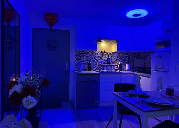 Appart hôtel Eden Spa, Bien , Patio De Standing Barbecue - Tv Xl Cinésport, Lit Q-size, Wifi, P-gratuit En Résidence